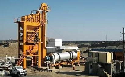 Selection conditions for asphalt mixer vibrating screen mesh